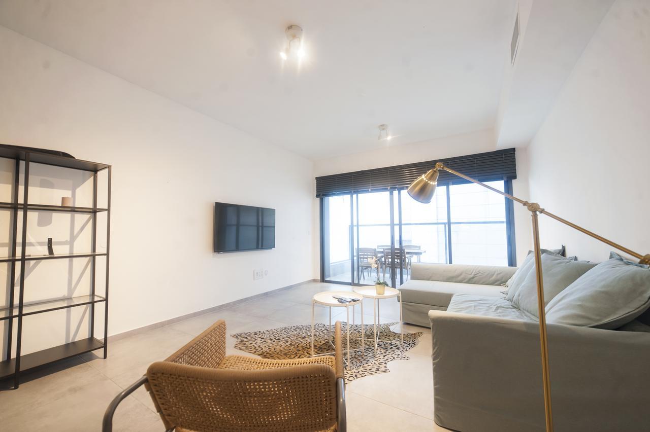 Luxury 2 Bedrooms Apartments Rothschild + Balcony 特拉维夫 外观 照片