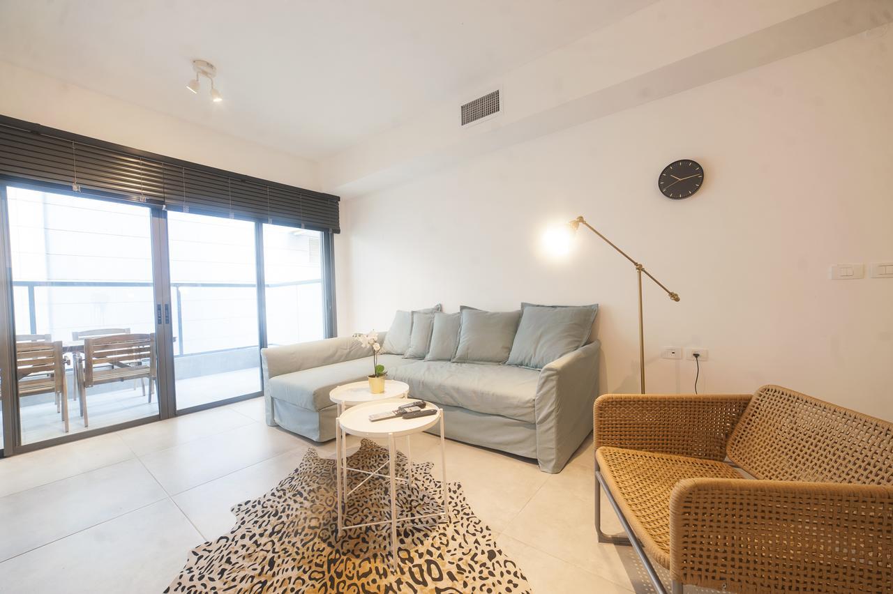 Luxury 2 Bedrooms Apartments Rothschild + Balcony 特拉维夫 外观 照片