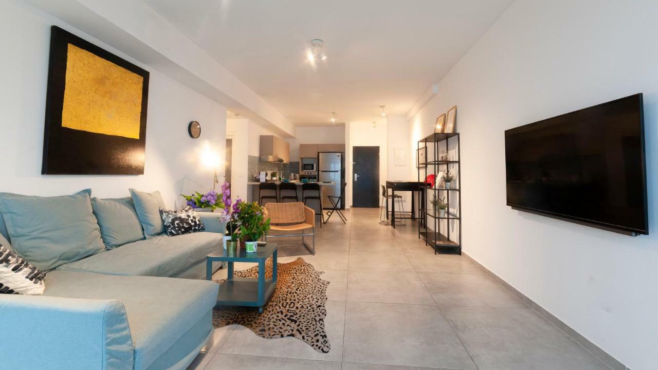 Luxury 2 Bedrooms Apartments Rothschild + Balcony 特拉维夫 外观 照片