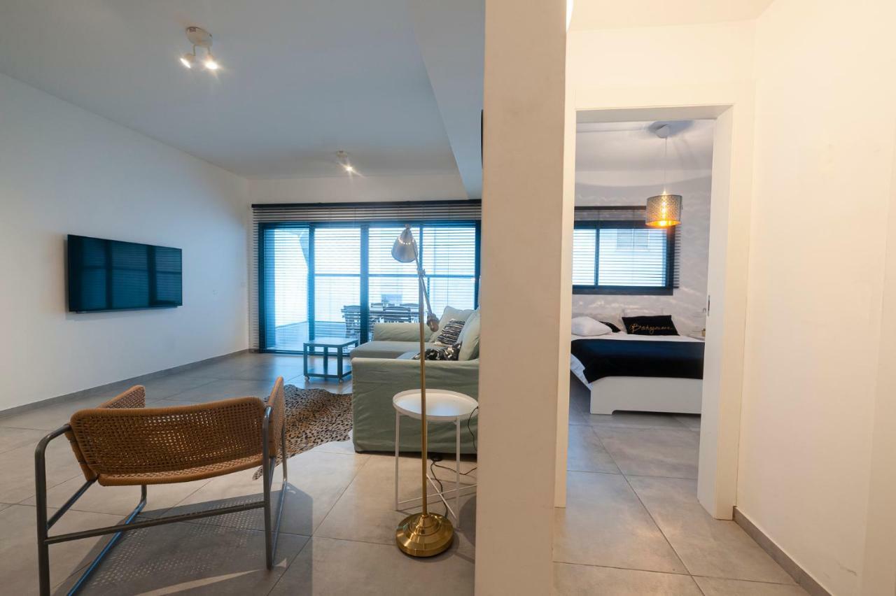 Luxury 2 Bedrooms Apartments Rothschild + Balcony 特拉维夫 外观 照片